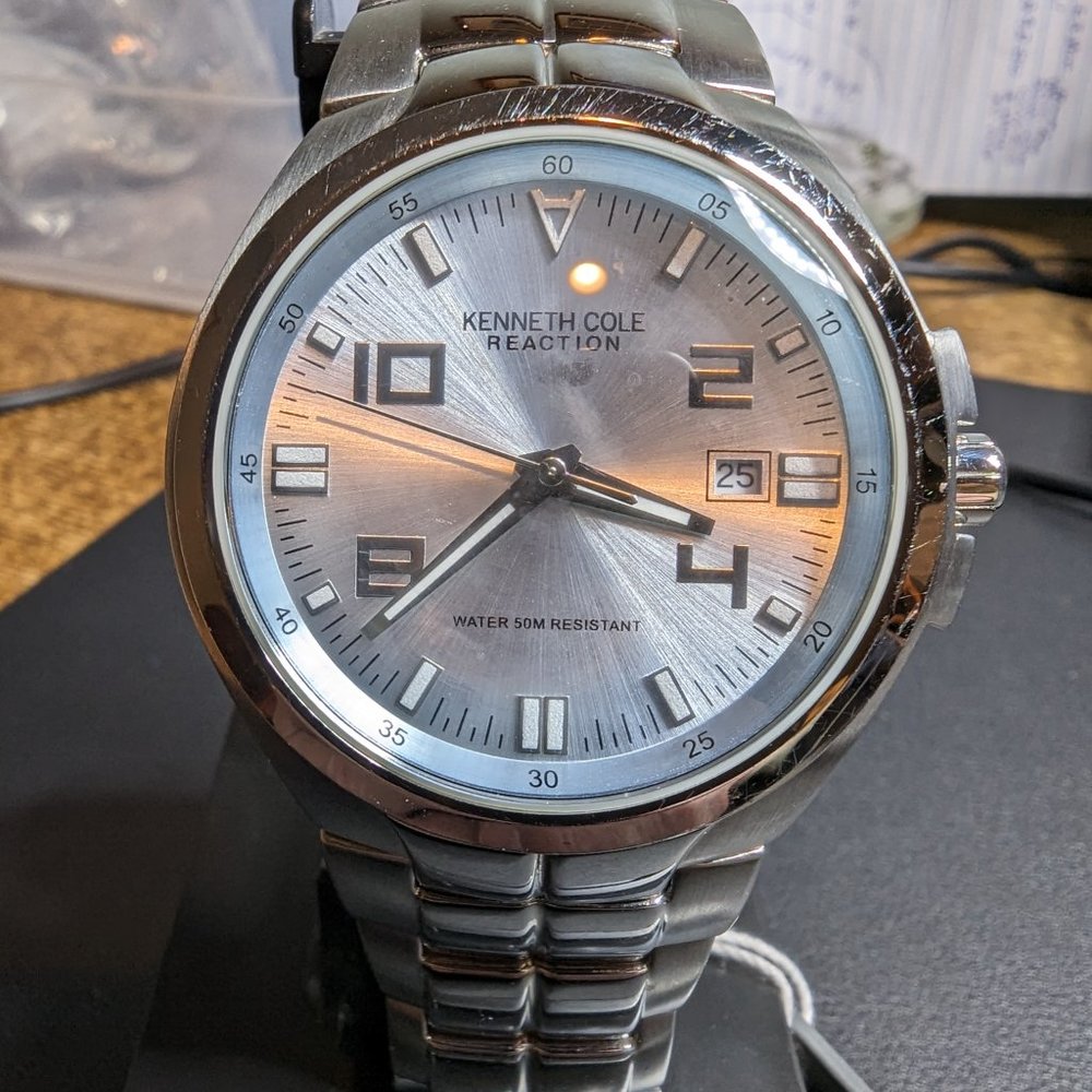 Kenneth Cole, Reaction Watch